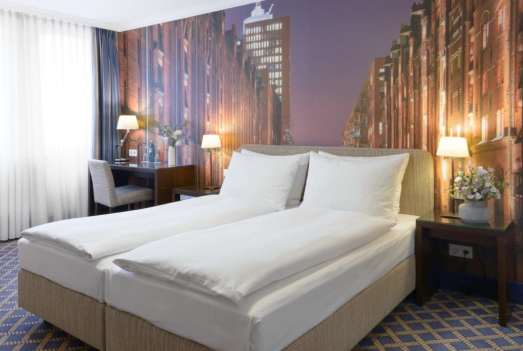 Hotel Stella Maris Hamburg Bagian luar foto